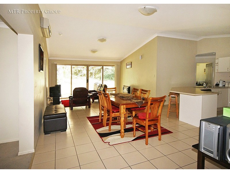 125 Jubilee Avenue, Forest Lake QLD 4078