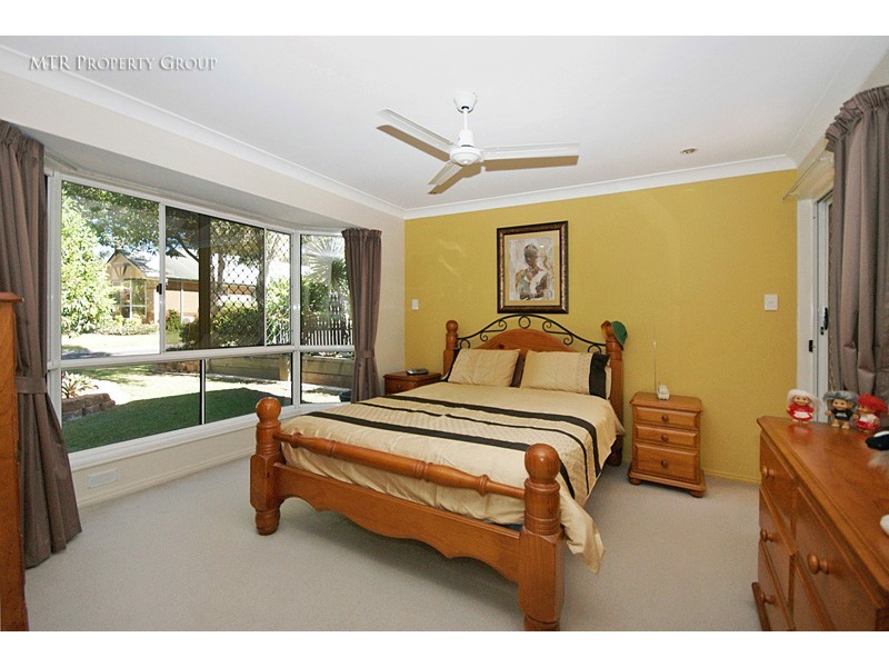 21 Elderslie Place, Forest Lake QLD 4078