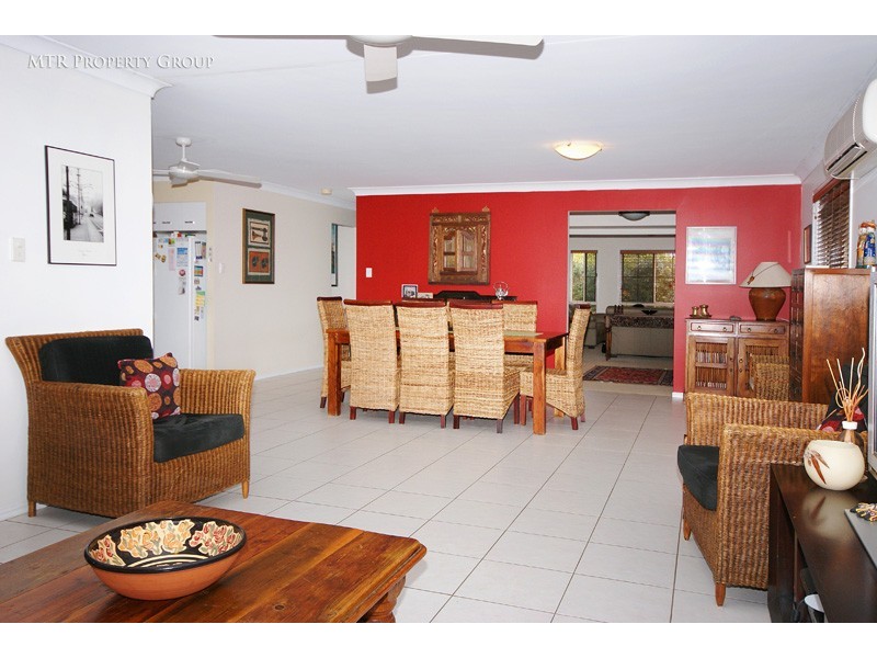 4 Carnegie Close, Forest Lake QLD 4078