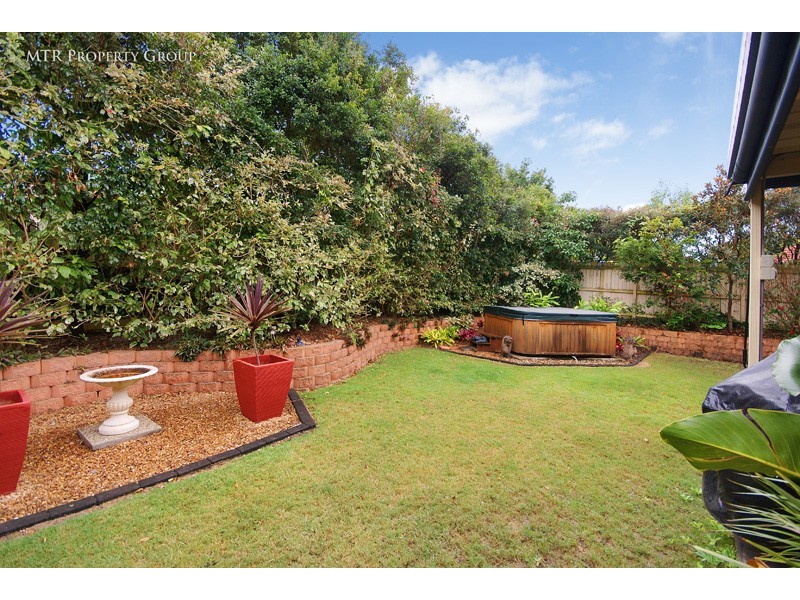 4 Carnegie Close, Forest Lake QLD 4078