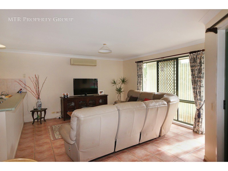 22 Bannister Place, Forest Lake QLD 4078