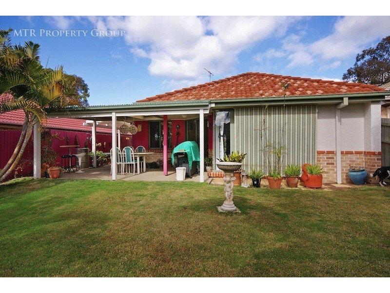 22 Bannister Place, Forest Lake QLD 4078