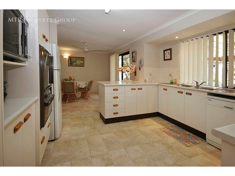 12 Martindale Place, Forest Lake QLD 4078