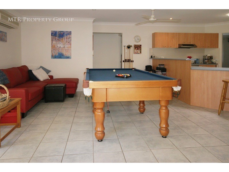 11 Carisbrook Circuit, Forest Lake QLD 4078