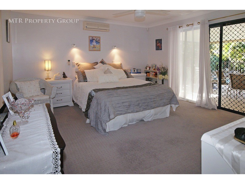 11 Carisbrook Circuit, Forest Lake QLD 4078