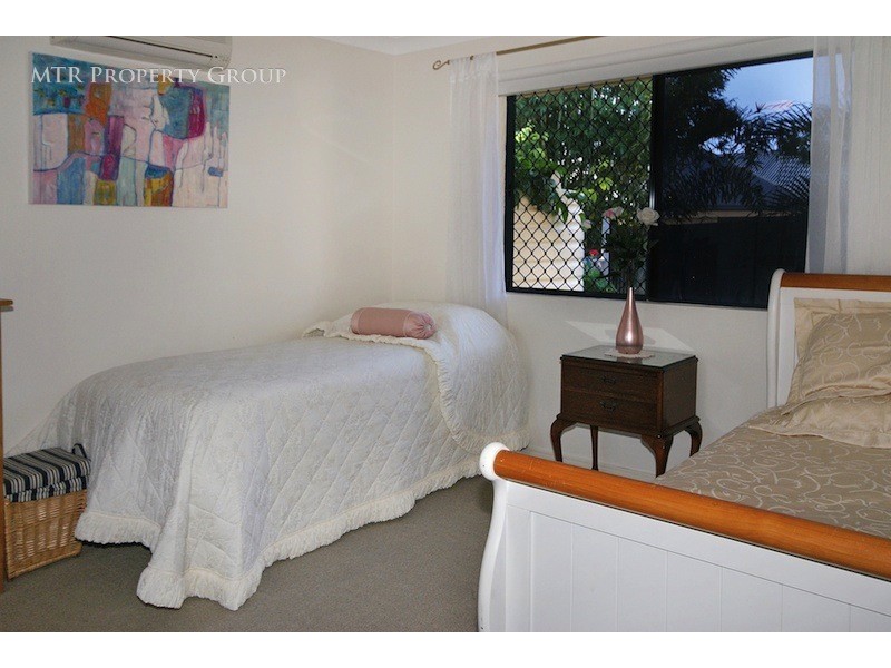 11 Carisbrook Circuit, Forest Lake QLD 4078