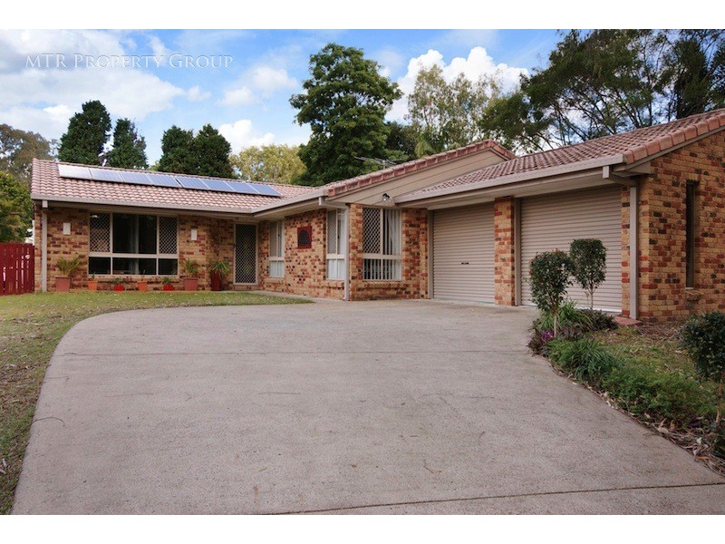 8 Martindale Place, Forest Lake QLD 4078