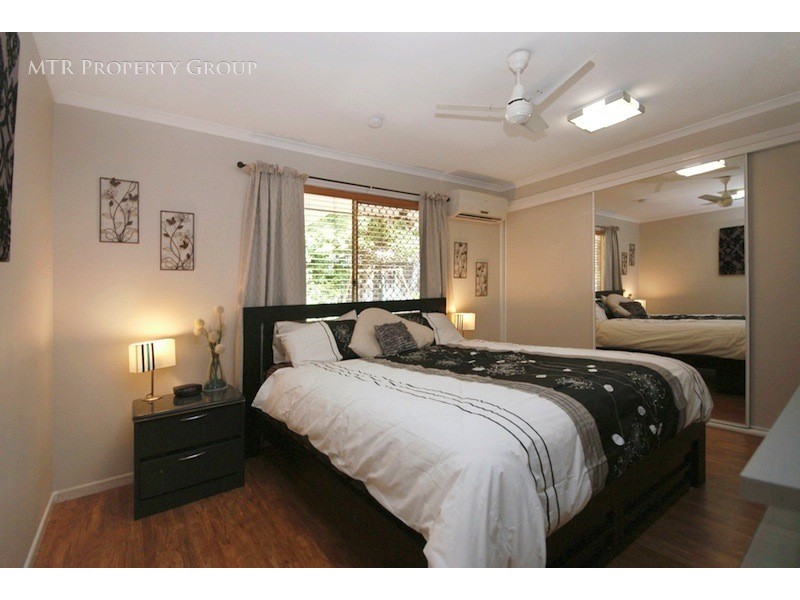 8 Martindale Place, Forest Lake QLD 4078