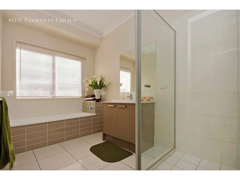 3 Tuscany Close, Forest Lake QLD 4078