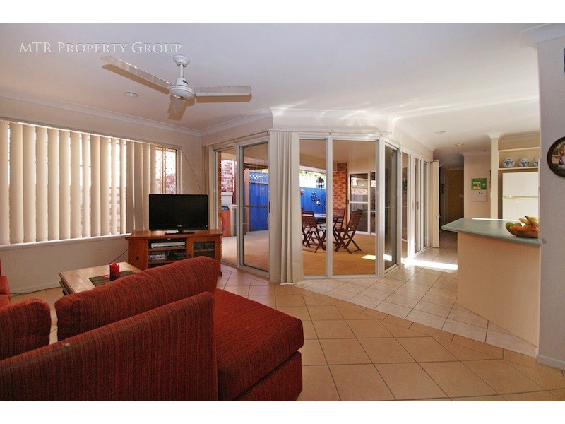 3 Heath Street, Forest Lake QLD 4078