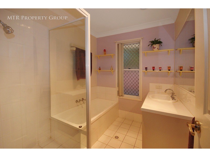 3 Heath Street, Forest Lake QLD 4078