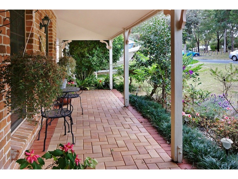 116 Banksia Circuit, Forest Lake QLD 4078