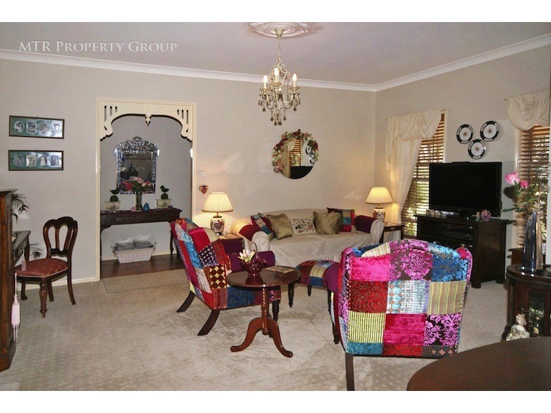 116 Banksia Circuit, Forest Lake QLD 4078