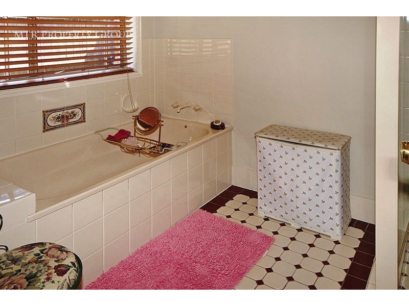 116 Banksia Circuit, Forest Lake QLD 4078