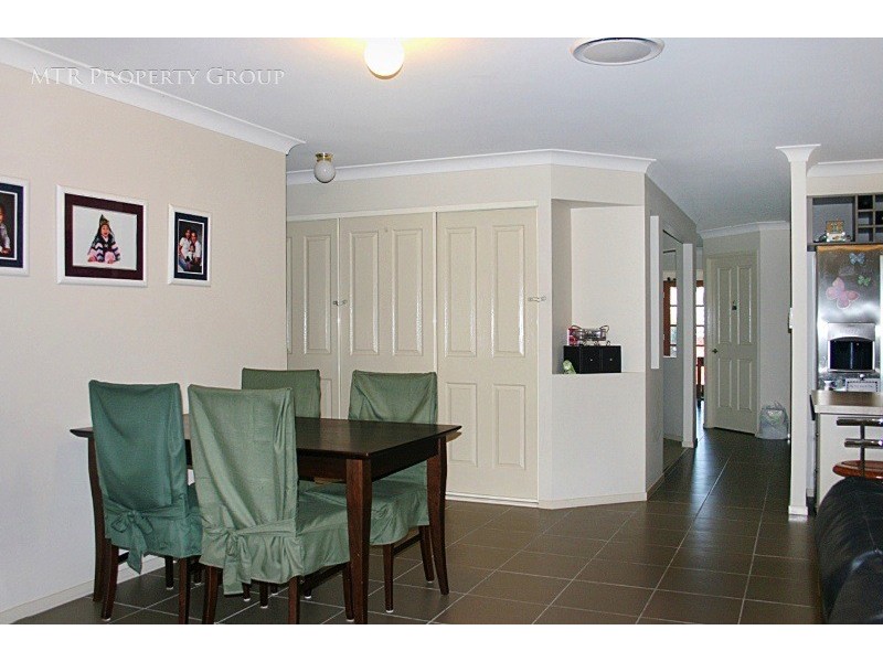 7 Tropical Drive, Forest Lake QLD 4078