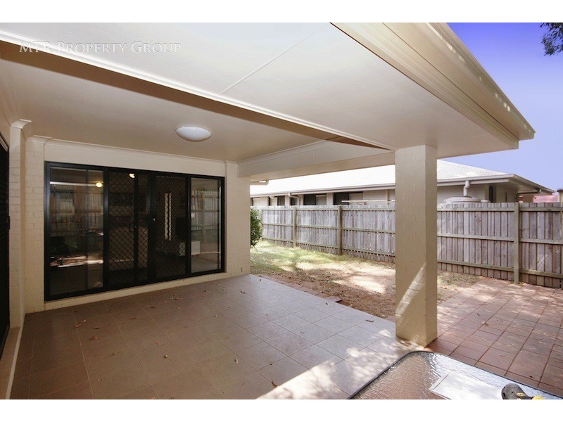 7 Tropical Drive, Forest Lake QLD 4078