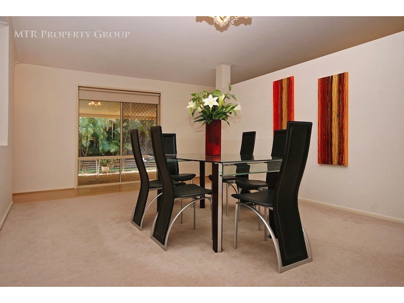 5 Bellthorpe Place, Forest Lake QLD 4078