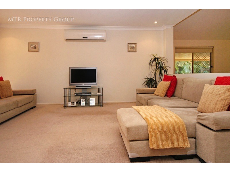 5 Bellthorpe Place, Forest Lake QLD 4078