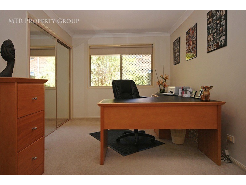 5 Bellthorpe Place, Forest Lake QLD 4078