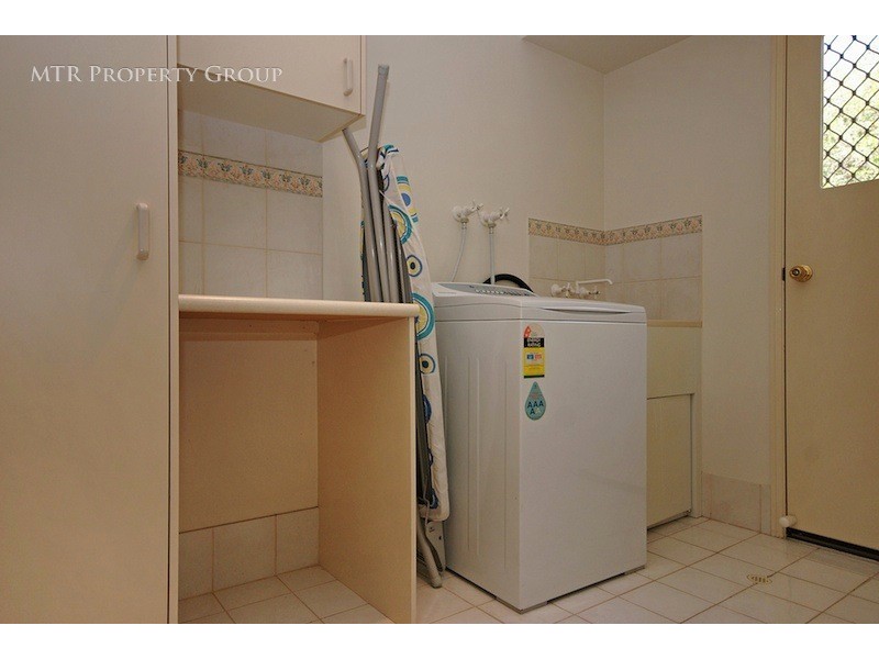 5 Bellthorpe Place, Forest Lake QLD 4078