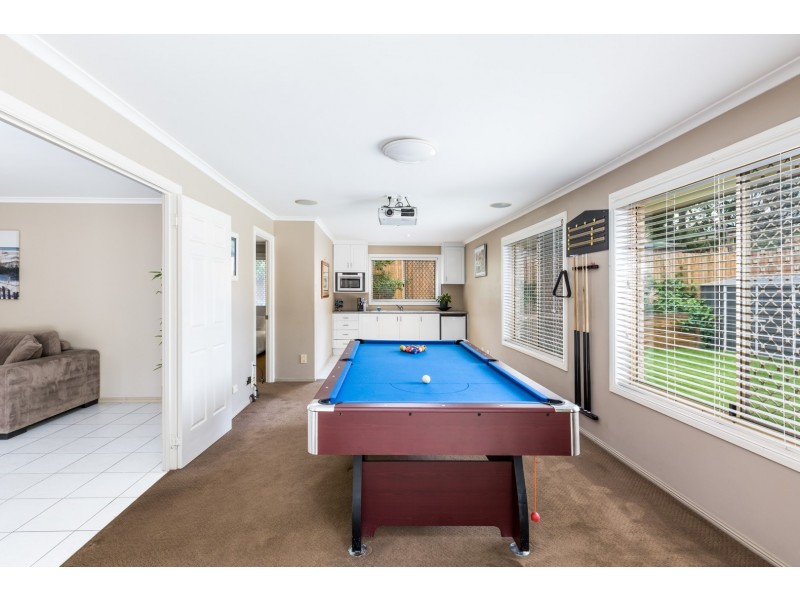 88 Renoir Crescent, Forest Lake QLD 4078