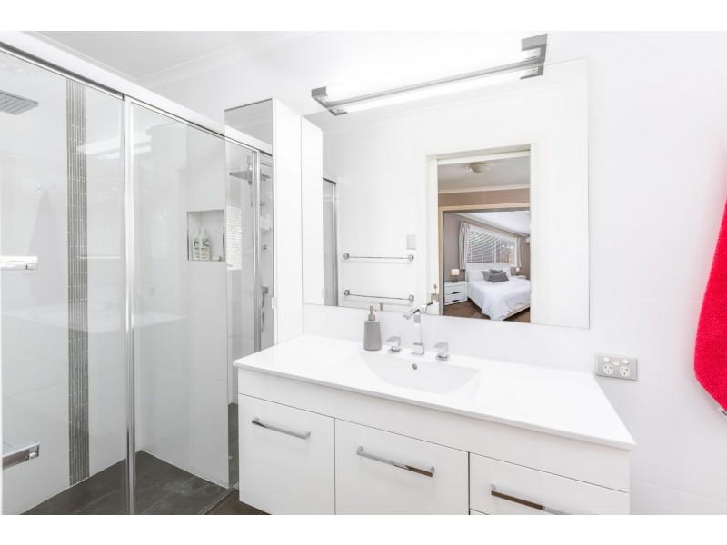 88 Renoir Crescent, Forest Lake QLD 4078