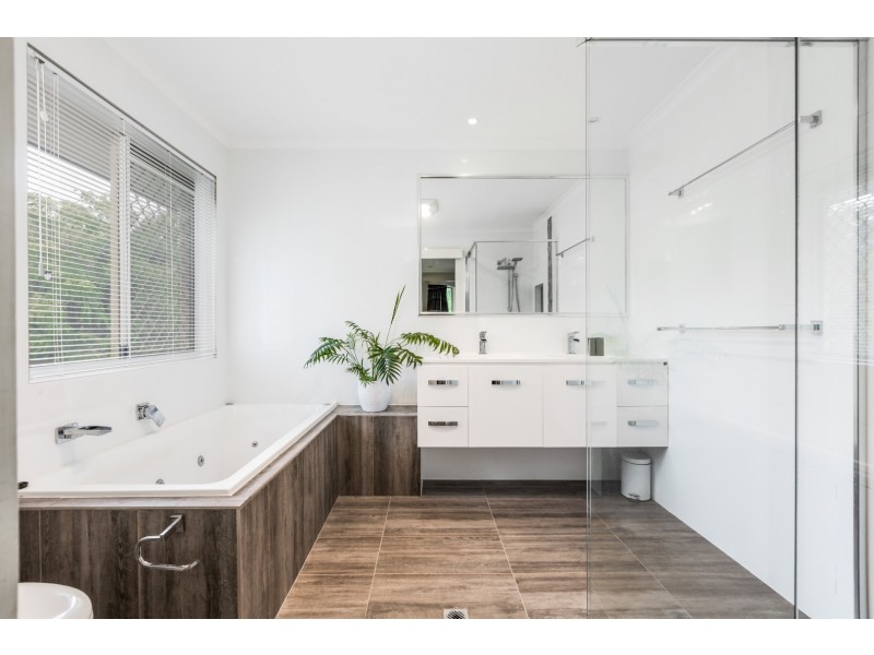 88 Renoir Crescent, Forest Lake QLD 4078