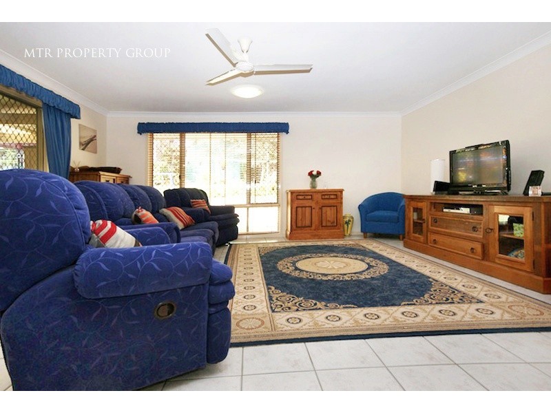 13 Boudin Place, Forest Lake QLD 4078