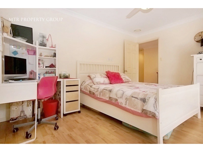 13 Boudin Place, Forest Lake QLD 4078