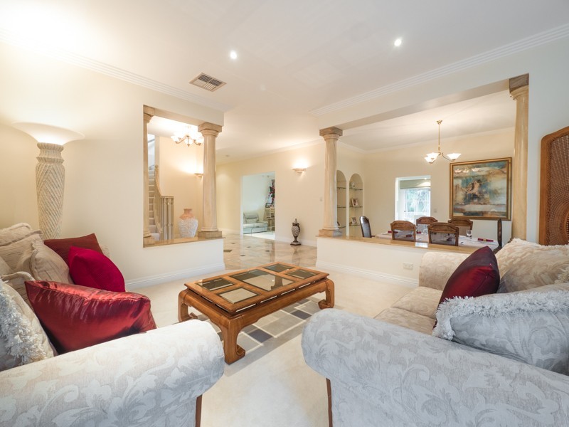 38 Renoir Crescent, Forest Lake QLD 4078