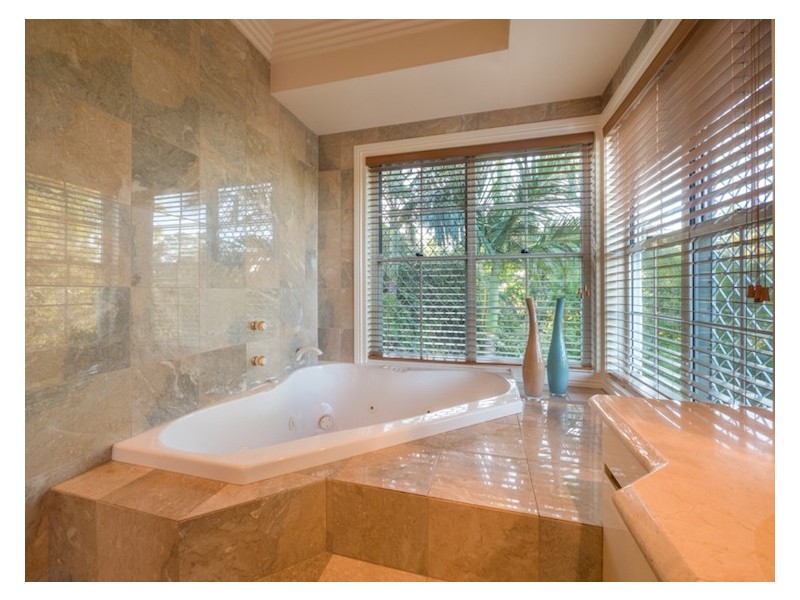 38 Renoir Crescent, Forest Lake QLD 4078