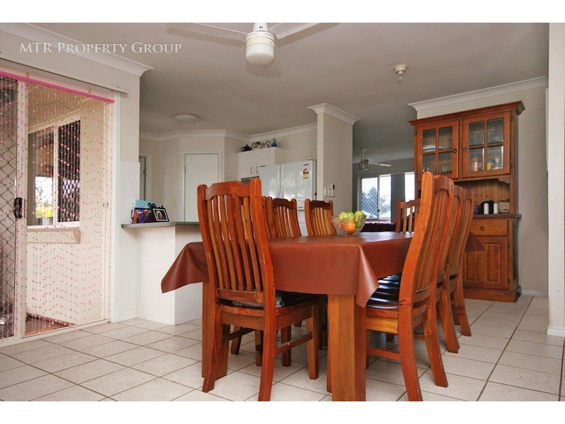 2 Leyburn Cres, Forest Lake QLD 4078