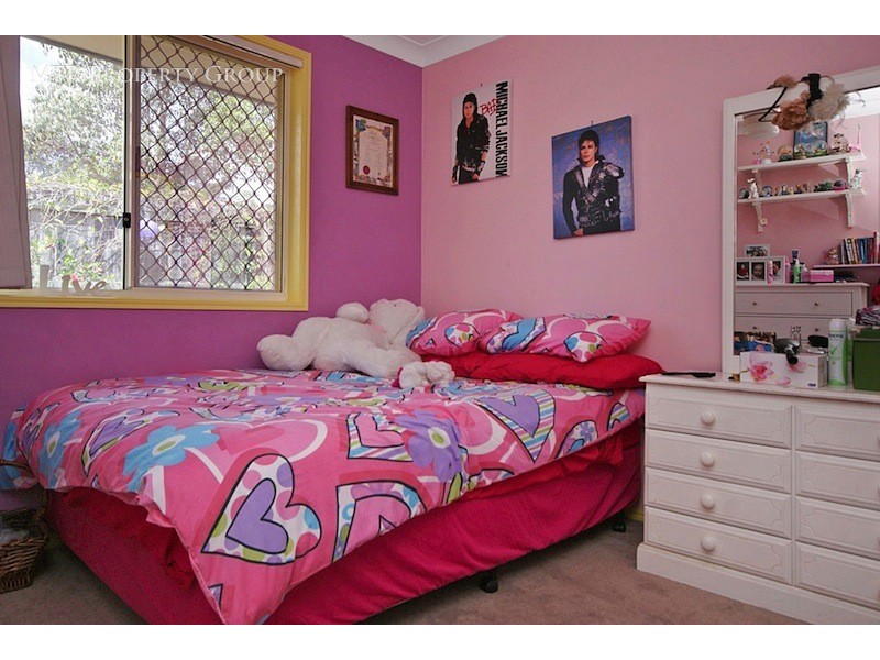 2 Leyburn Cres, Forest Lake QLD 4078