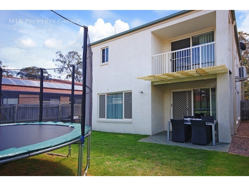 15 Carolina Parade, Forest Lake QLD 4078