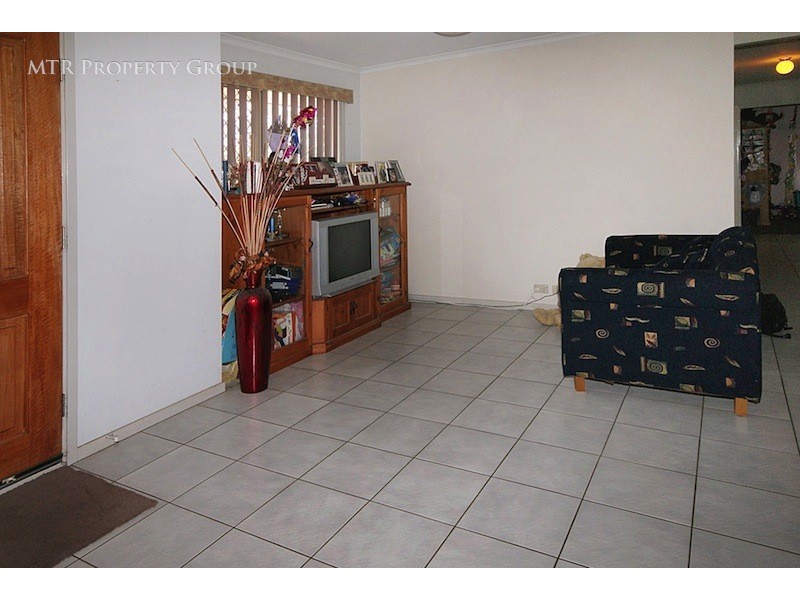 1 Possum Court, Doolandella QLD 4077