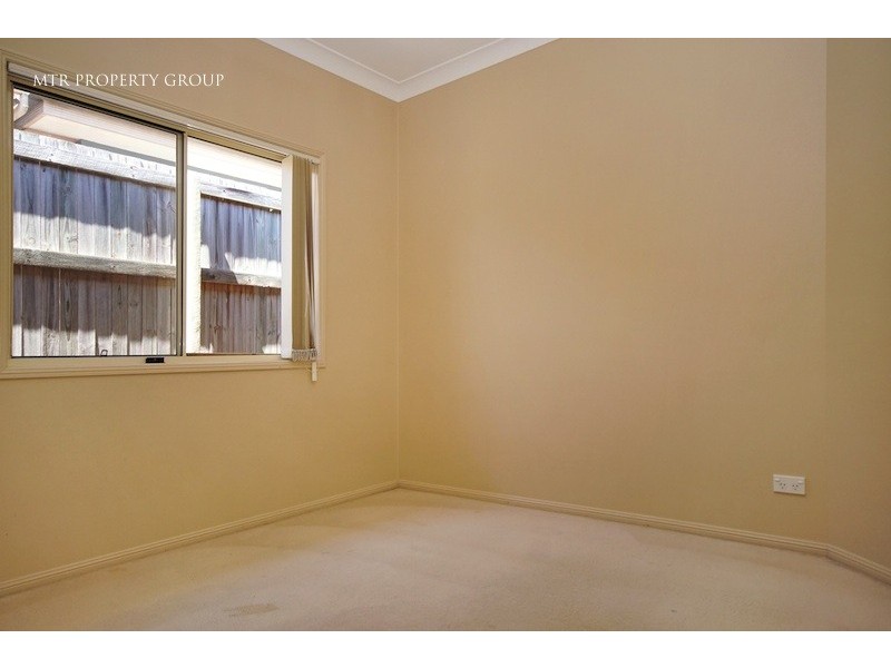 8 Catalina Cct, Forest Lake QLD 4078