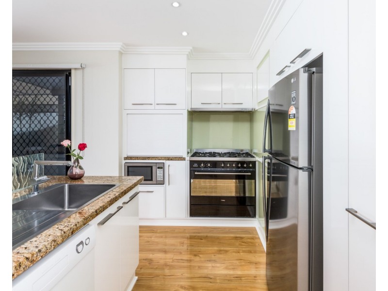 3 Mauritius Parade, Forest Lake QLD 4078