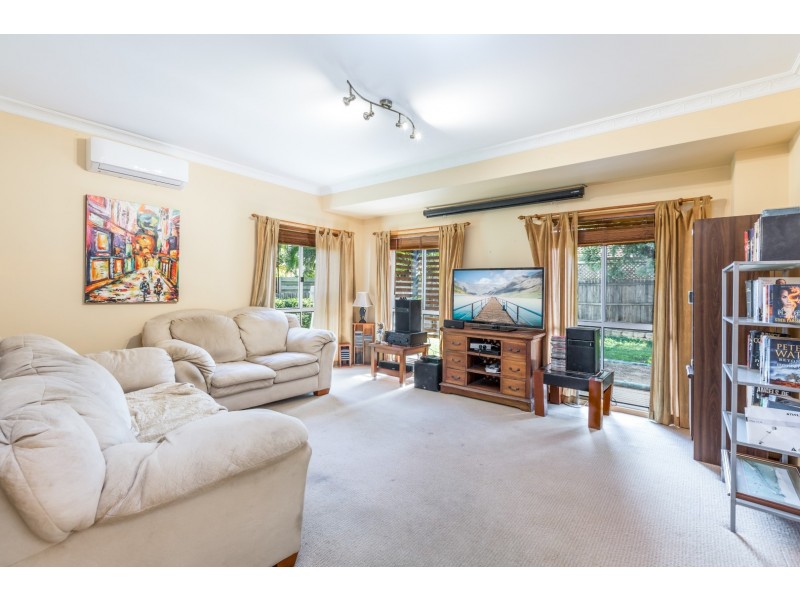 14 Santa Cruz Place, Forest Lake QLD 4078