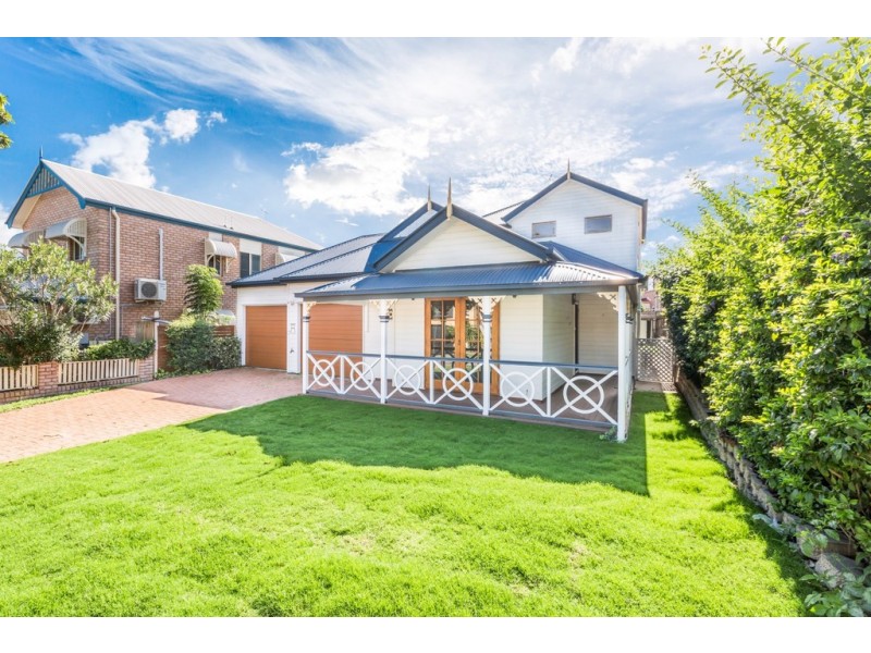 14 Santa Cruz Place, Forest Lake QLD 4078