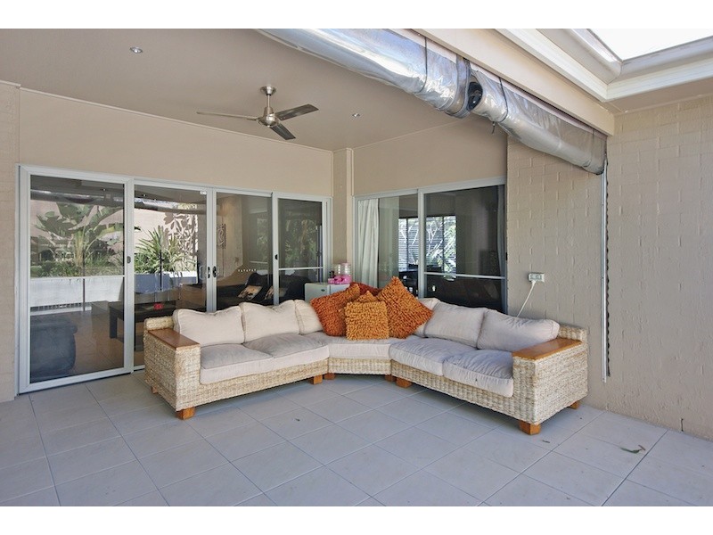 11 Dandenong Street, Forest Lake QLD 4078