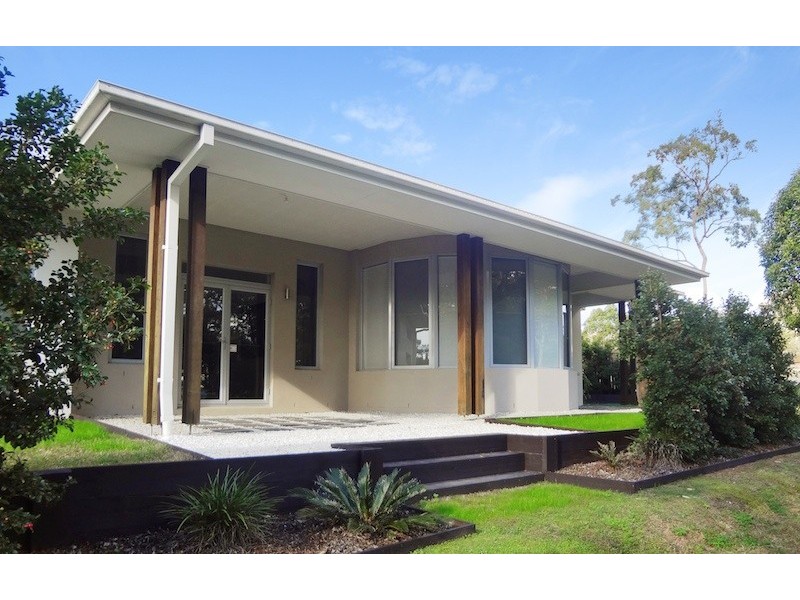 1 Uluru Place, Forest Lake QLD 4078