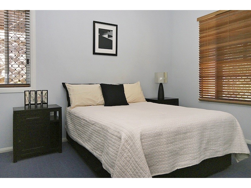 16 Beerwah Place, Forest Lake QLD 4078