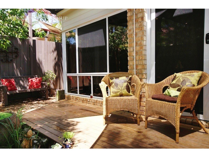 16 Beerwah Place, Forest Lake QLD 4078