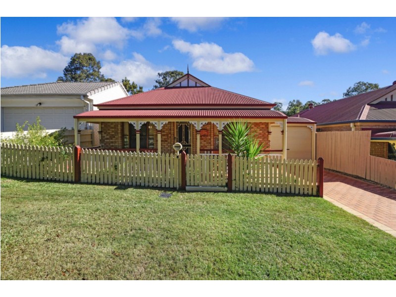 7 Harvard Place, Forest Lake QLD 4078