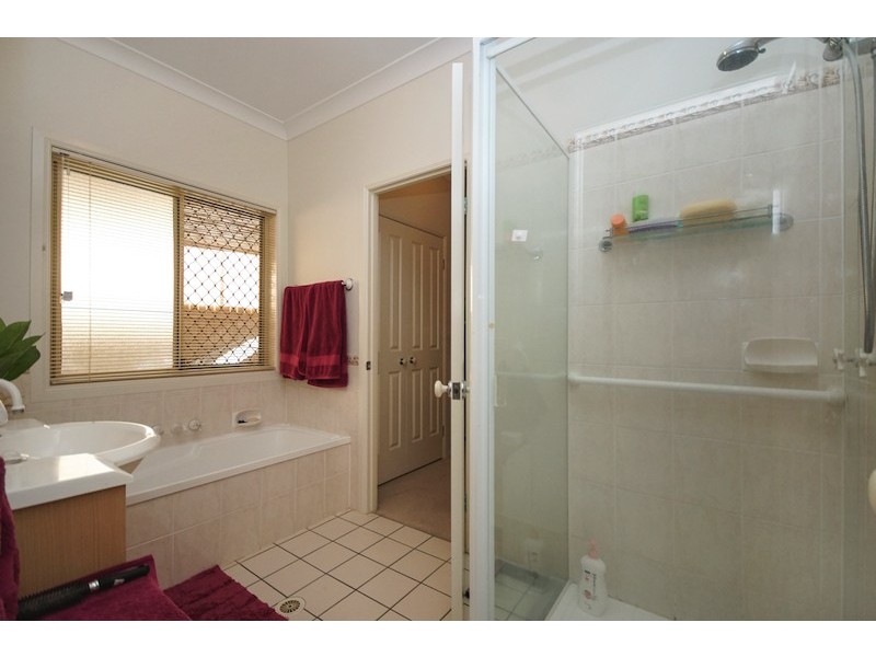 7 Harvard Place, Forest Lake QLD 4078