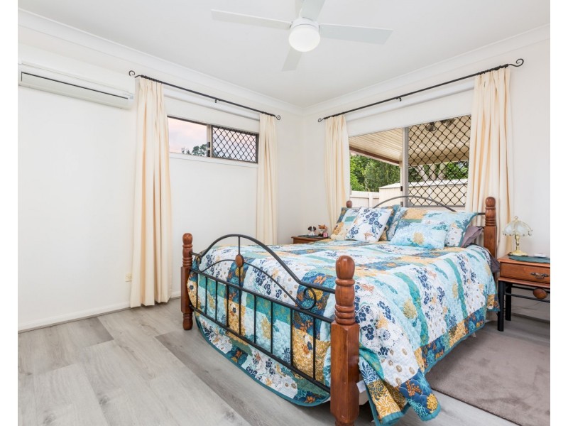 4 Monash Court, Forest Lake QLD 4078