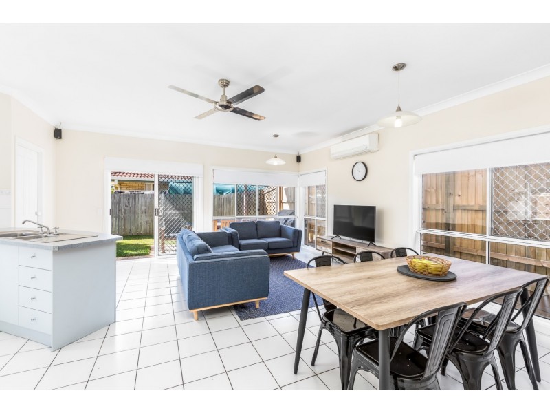 3 Carnarvon Close, Forest Lake QLD 4078