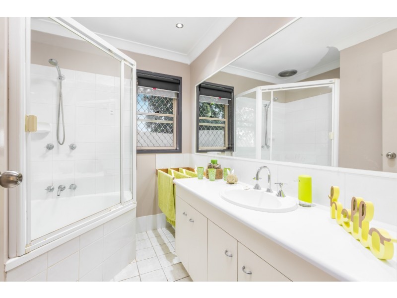 30 Glorious Way, Forest Lake QLD 4078