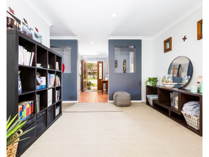 5 Nebo Close, Forest Lake QLD 4078