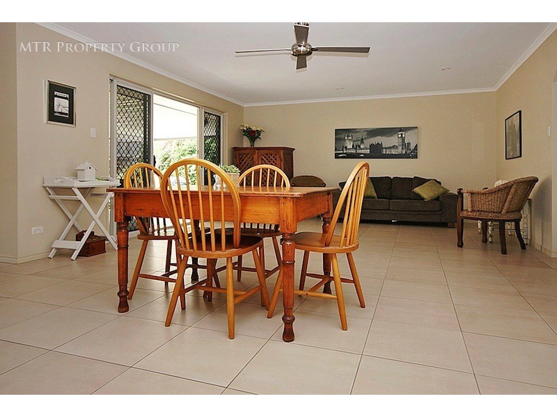 20 Nullarbor Cct, Forest Lake QLD 4078